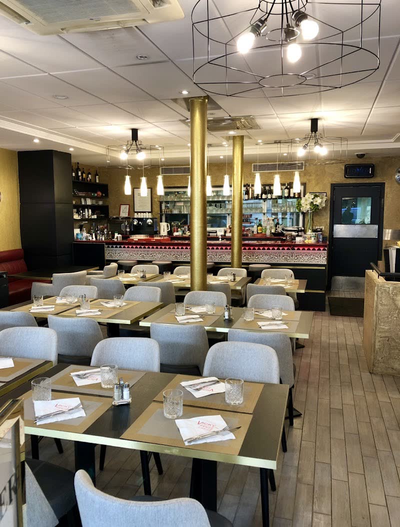 VICKY — Restaurant casher à Paris