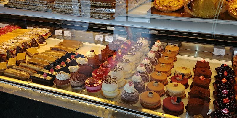CHARLES TRAITEUR — Pâtisserie casher à Paris