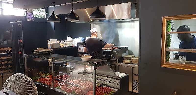 BOAZ — Restaurant casher à Charenton-le-Pont