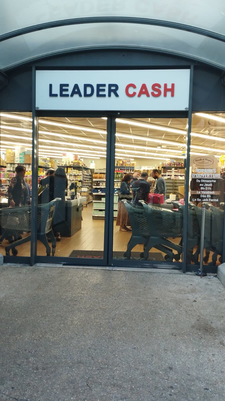 Leader Cash Maréchal de Lattre de Tassigny — Épicerie casher à Saint-Maurice