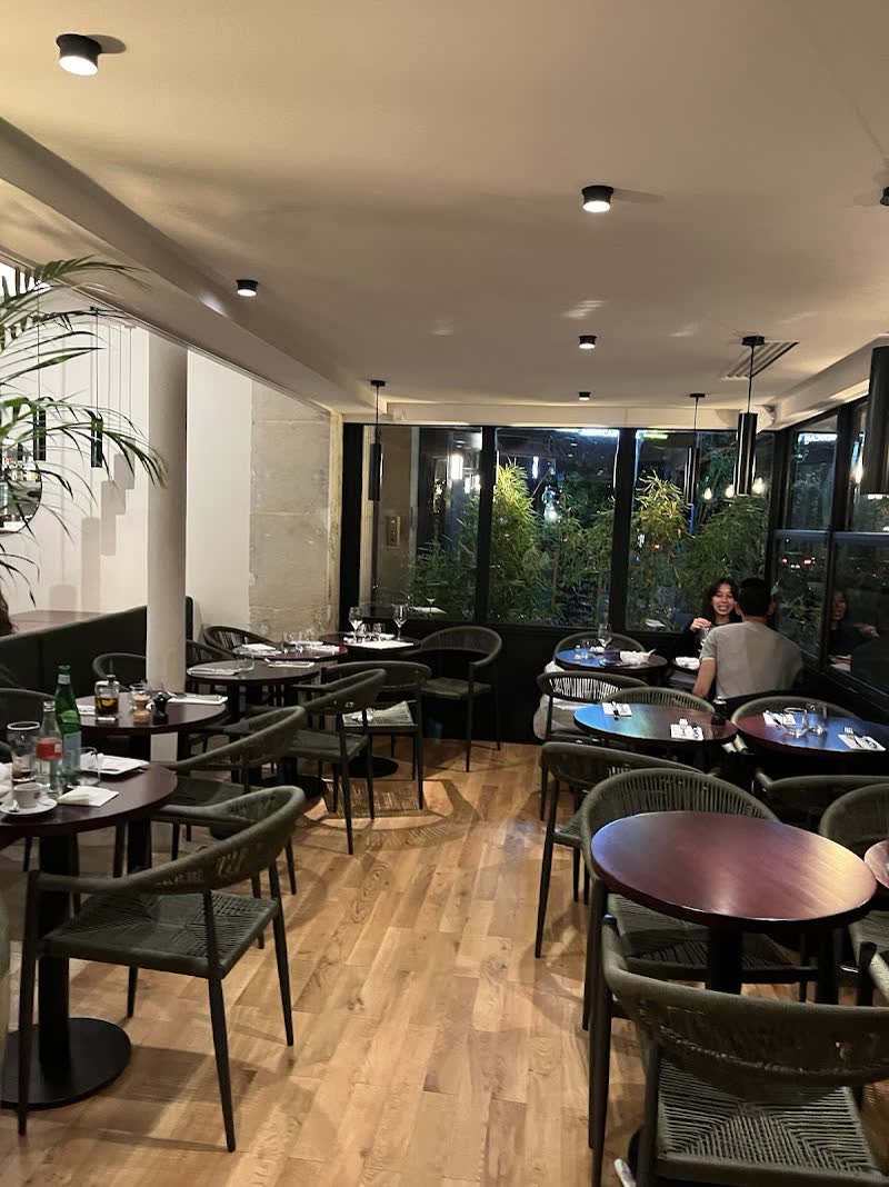 Maestro 16e — Restaurant casher à Paris