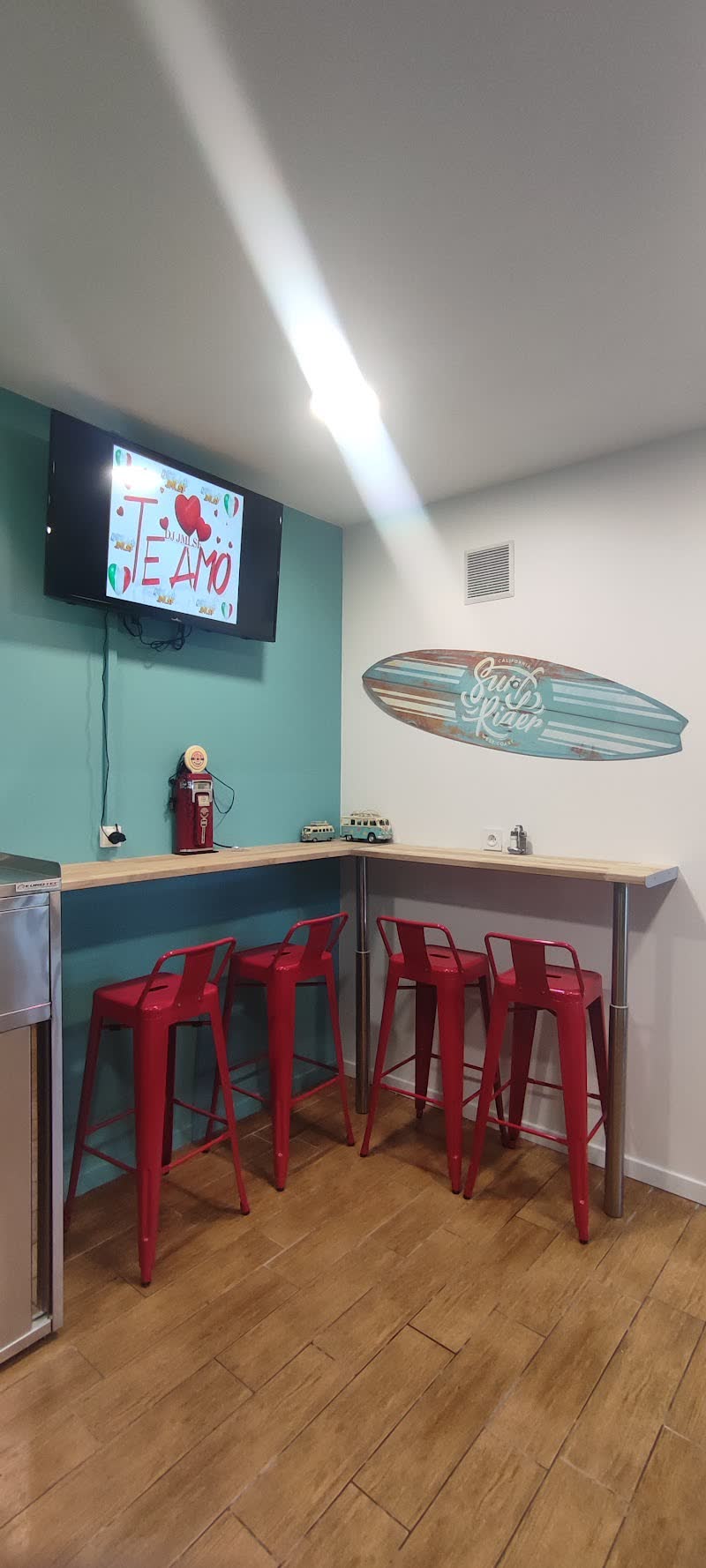 Gaby Food Bar — Restaurant casher à Rueil-Malmaison
