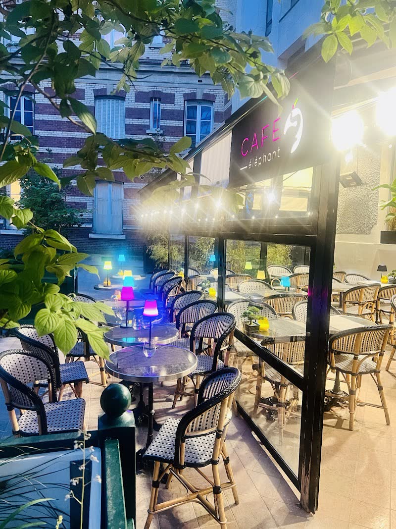 Café Eléphant by OZ — Restaurant casher à Neuilly-sur-Seine